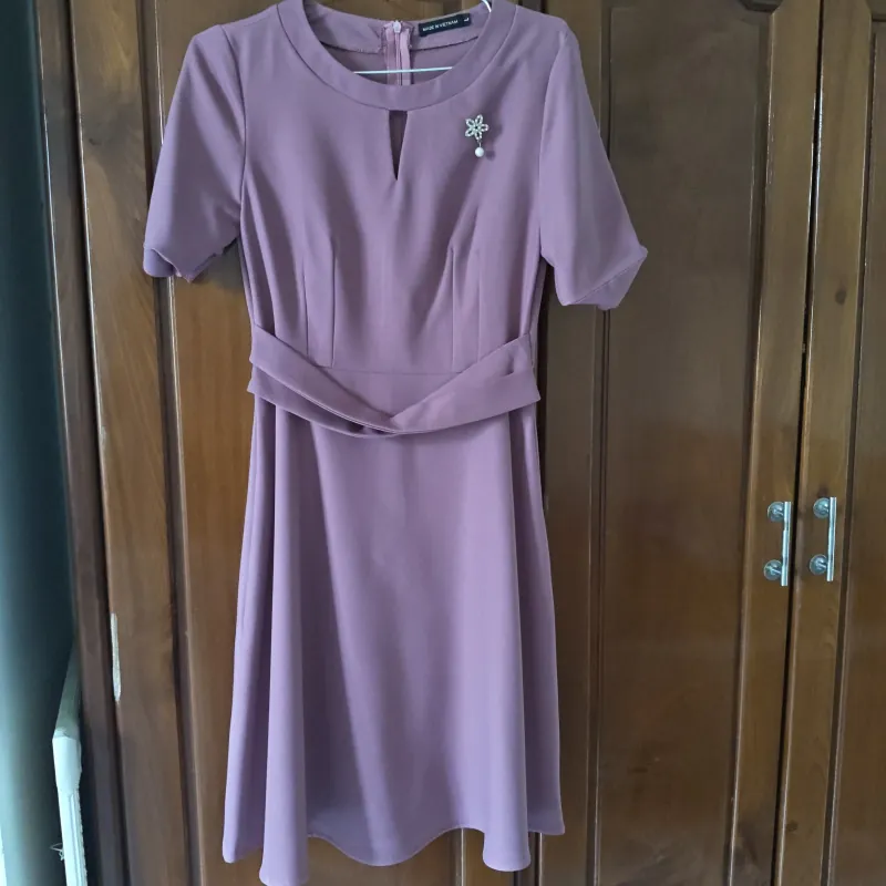 Đầm công sở sai M 1032593