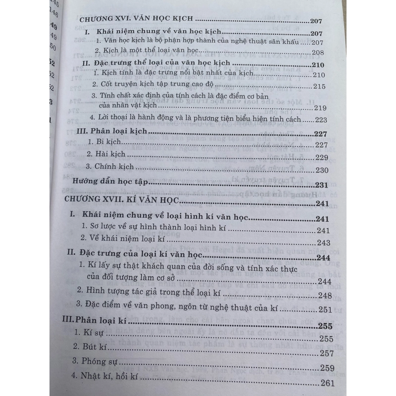 Giáo Trình Lí Luận Văn Học (Trọn Bộ) - Trần Đình Sử 501382