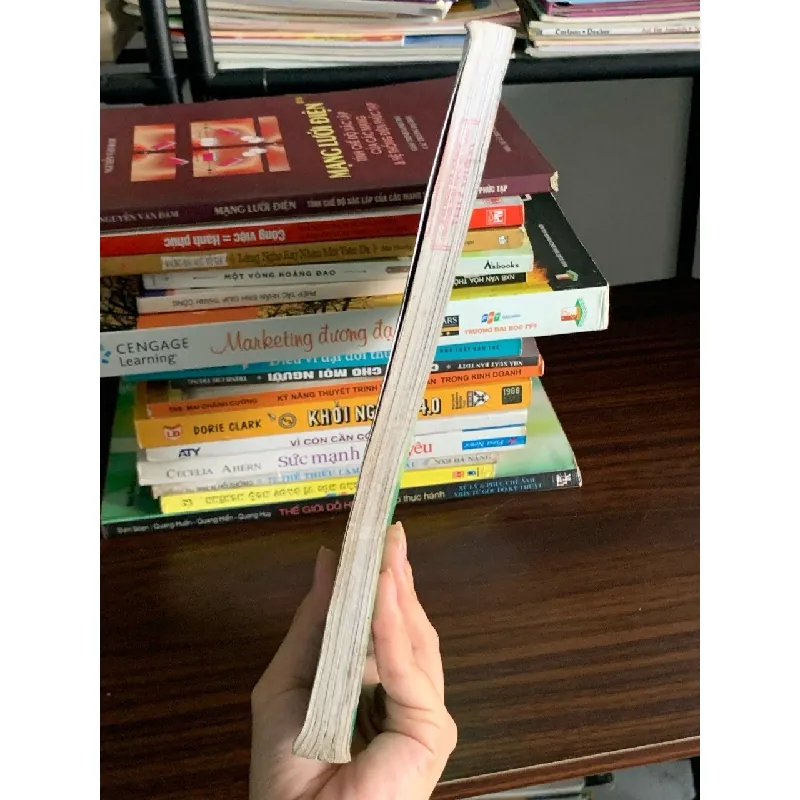 Quản lý hành chính nhà nước và quản lý ngành giáo dục đào tạo – Trần Xuân Bách, Bùi Viết Phụ, Lê Quang Sơn 563554