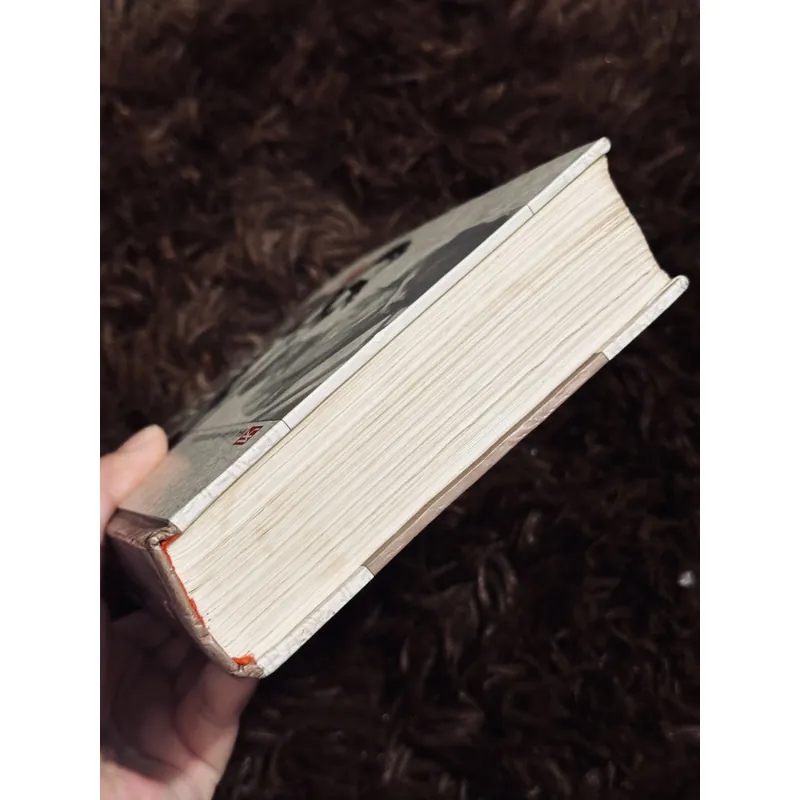 Tuyển tập truyện ngắn Nguyễn Huy Thiệp 718374