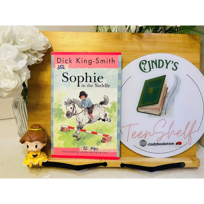 [Sách tiếng Anh 2hand] Like new 90% - 🐴 Sophie in the Saddle – Dick King-Smith 🌸 933770