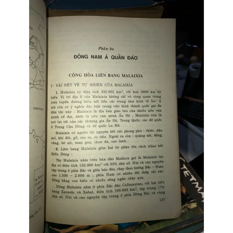 Địa lý Đông Nam Á (Những vấn đề kinh tế - xã hội) - Phan Huy Xu & Mai Phú Thanh 1031457