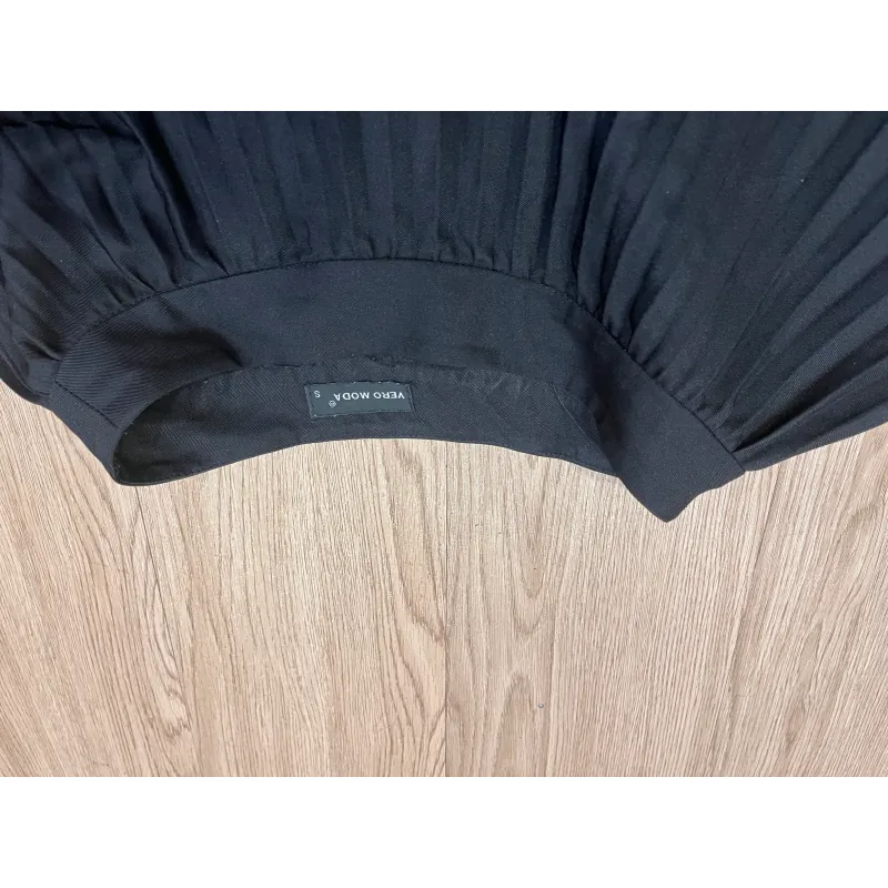 Váy áo còn mới, đẹp 572863