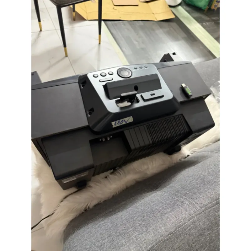 Loa hiệu SONY hát bluetooth , usb và hát đài am /fm 933539