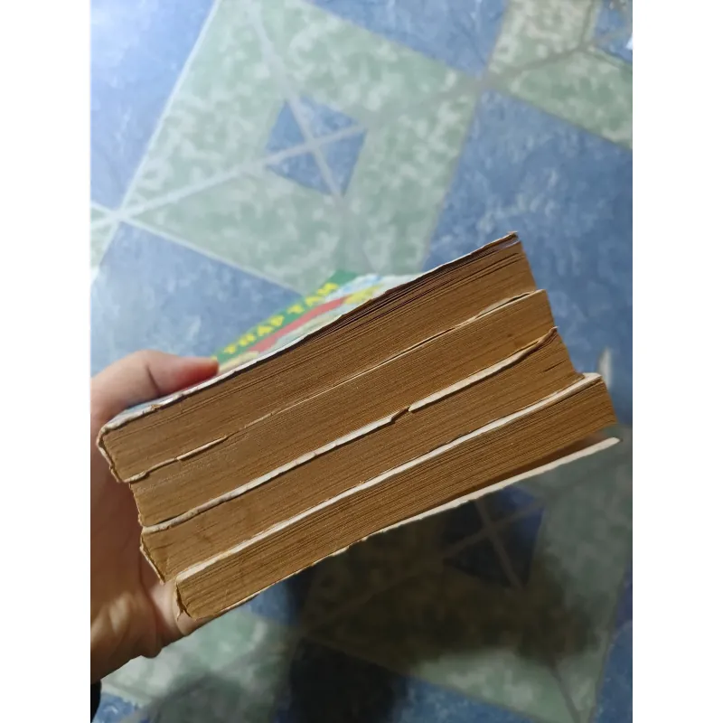 Yến Thập Tam ( 4 tập) - Kim Dung 992927