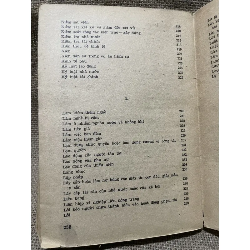 Thuật ngữ pháp lý phổ thông- khoảng 600 trang 2 cuốn  933439