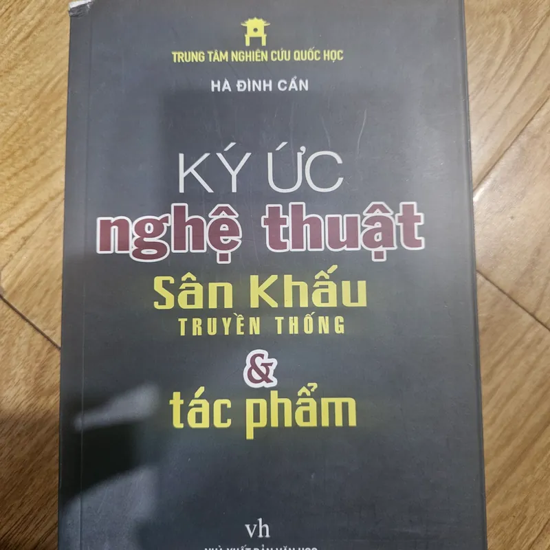 Ký ưa chuộng nghệ thuật sân khấu truyền thống và tác phẩm 80k 562784