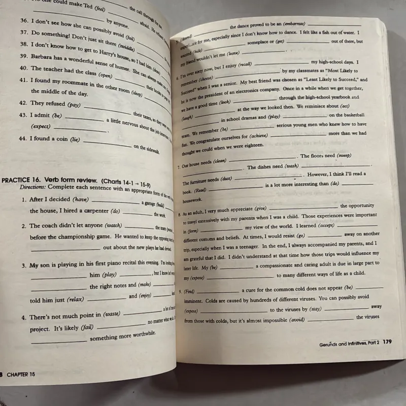 Ngữ pháp Tiếng Anh thực hành - Understanding and using English Grammar 721072