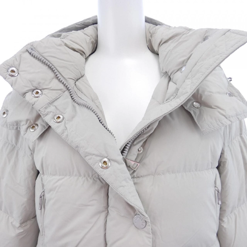 Áo khoác lông vũ MONCLER 638942