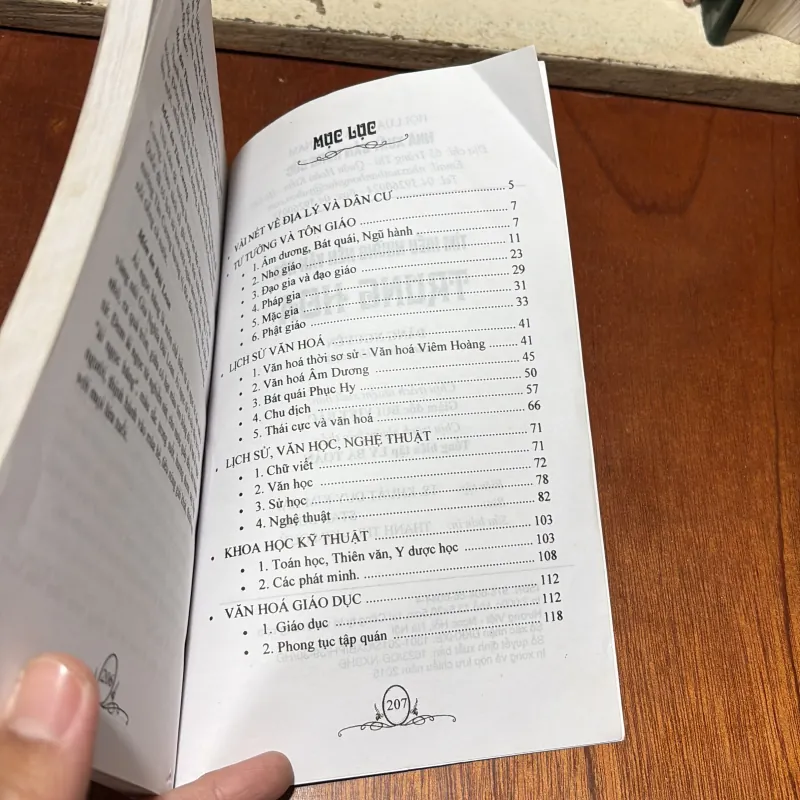 II Sách: Tìm Hiểu Những Nền Văn Hóa Trung Hoa - Đăng Nguyên - 2015 786567