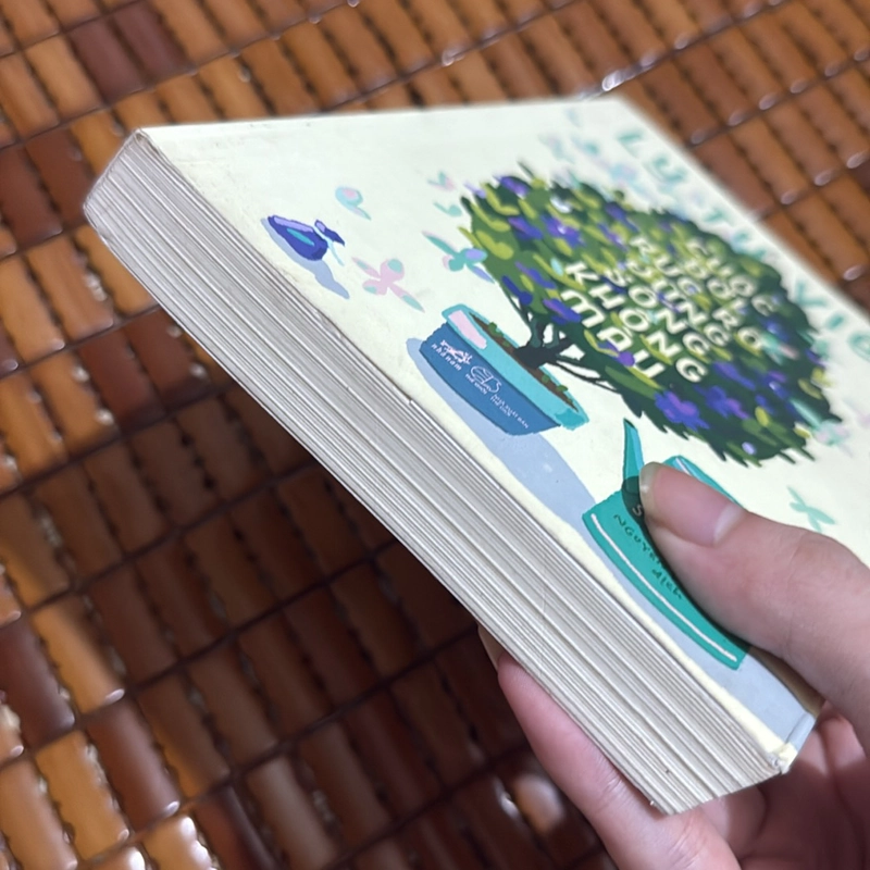 Cuộc đời rực rỡ đừng sống không màu - Lý Tư Viên 518906