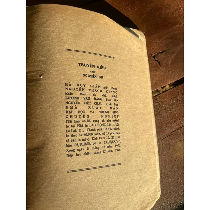 TRUYỆN KIỀU - NGUYỄN THẠCH GIANG KHẢO ĐÍNH VÀ CHÚ GIẢI 999596