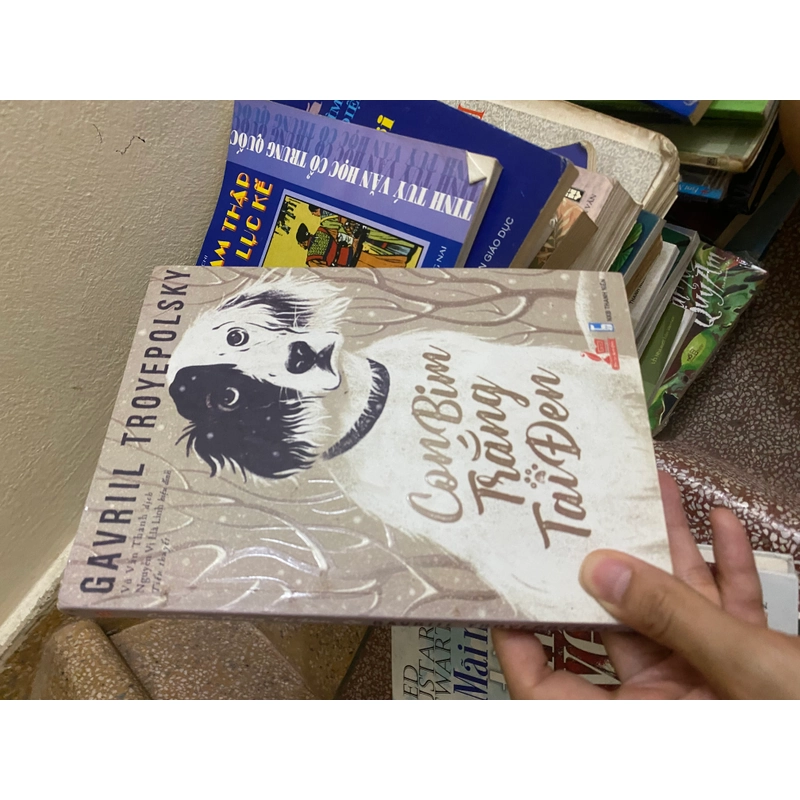 Sách con bỉm trắng tai đen 307267