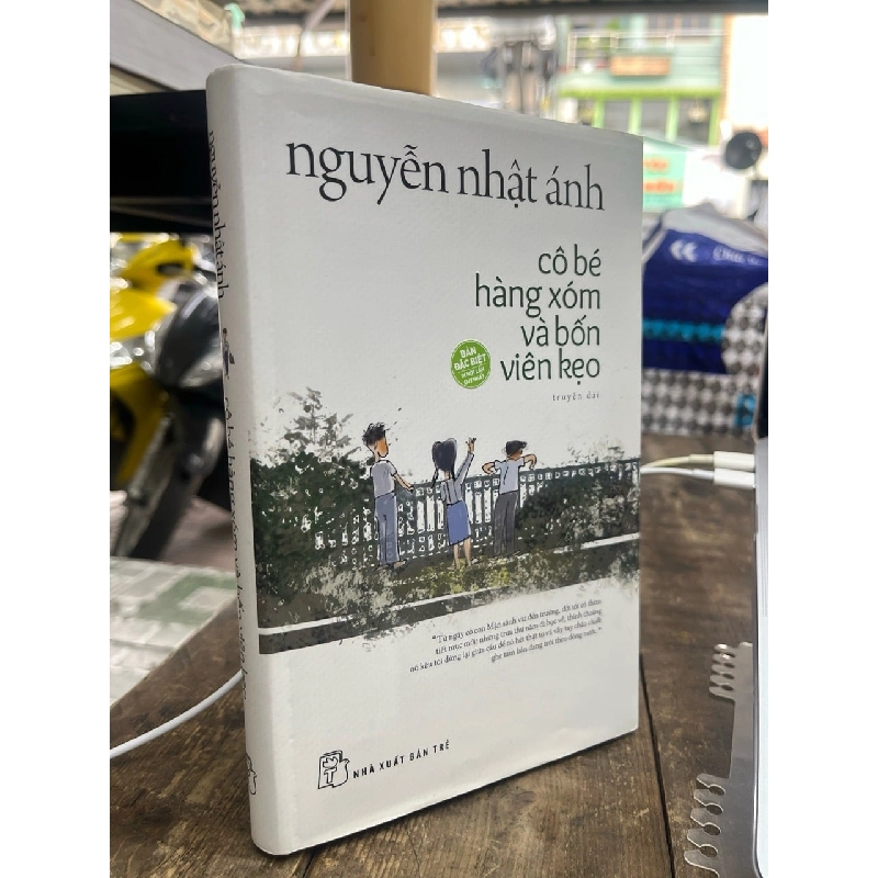 Cô bé hàng xóm và bốn viên kẹo - Nguyễn Nhật Ánh 957461
