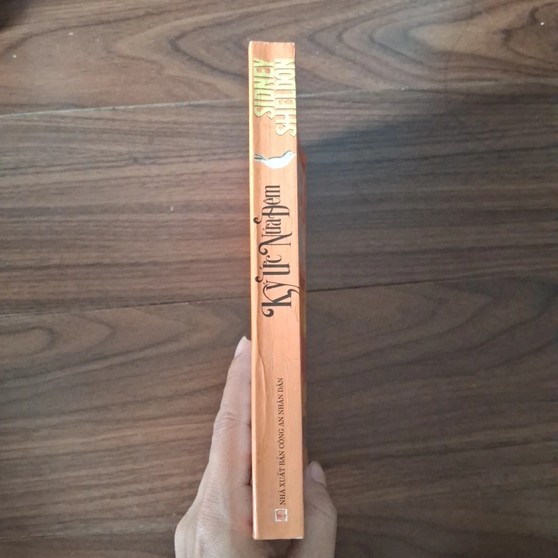 Ký ức nửa đêm 525662