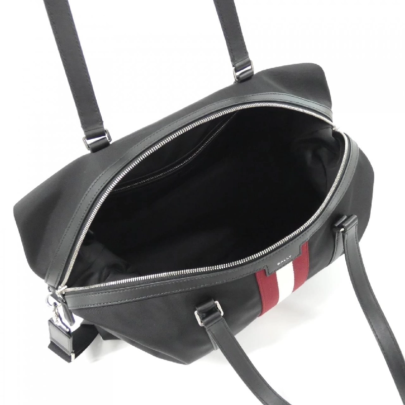 【Sản phẩm mới】Túi duffle CODE của Bally 614083