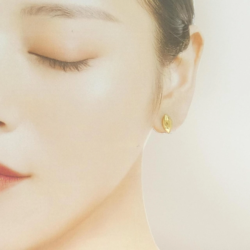 K18YG Bông tai - Hàng hiệu Chính hãng 869848