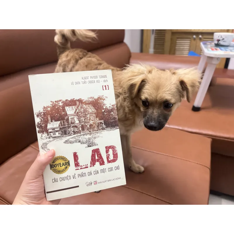 LAD CÂU CHUYỆN VỀ PHẨM GIÁ CỦA MỘT CON CHÓ(không bán chó) 991891