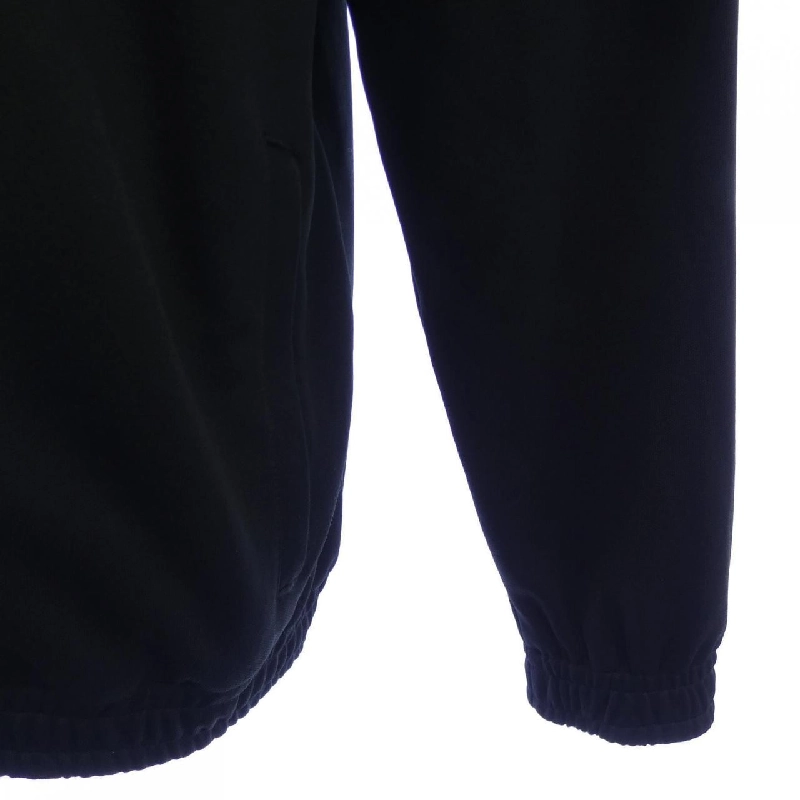 Áo khoác GUCCI - Hàng hiệu Authentic 898097