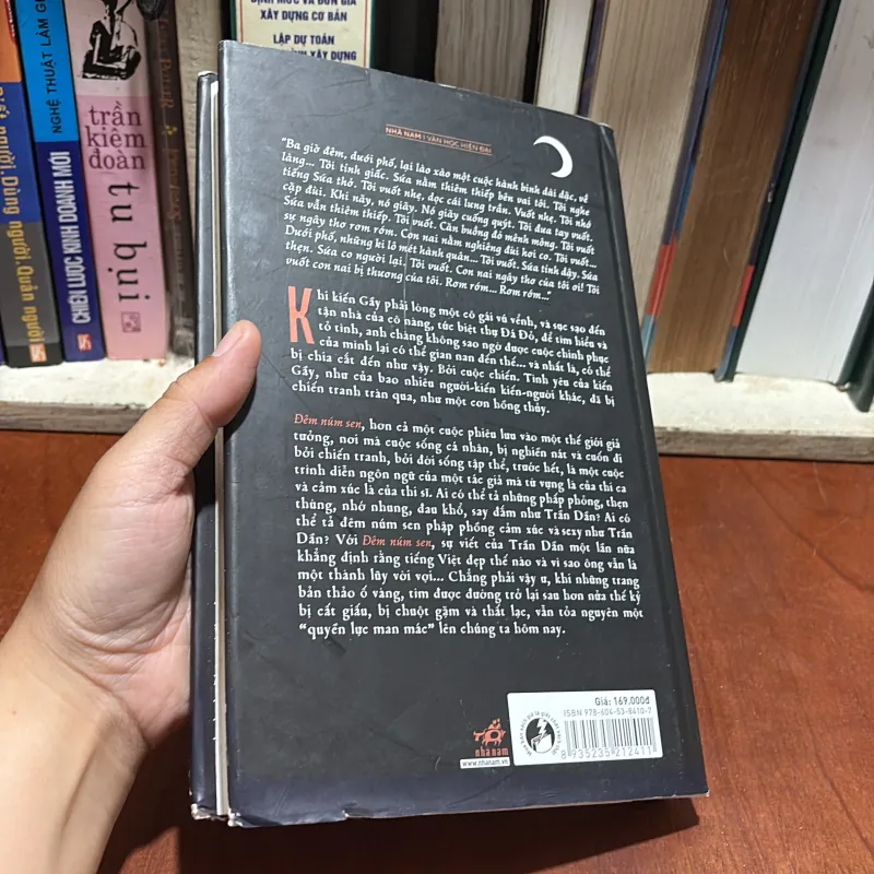 [Sách Bìa Cứng, Có Highlight] - II Tiểu Thuyết: Đêm Núm Sen - Trần Dần - 2017 907632