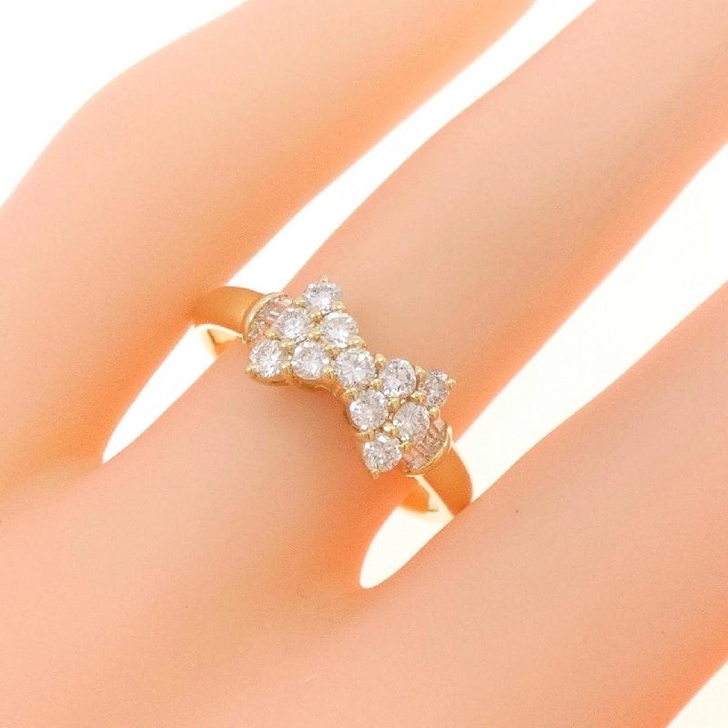 Nhẫn kim cương K18YG hình ruy băng 0.55CT 673583