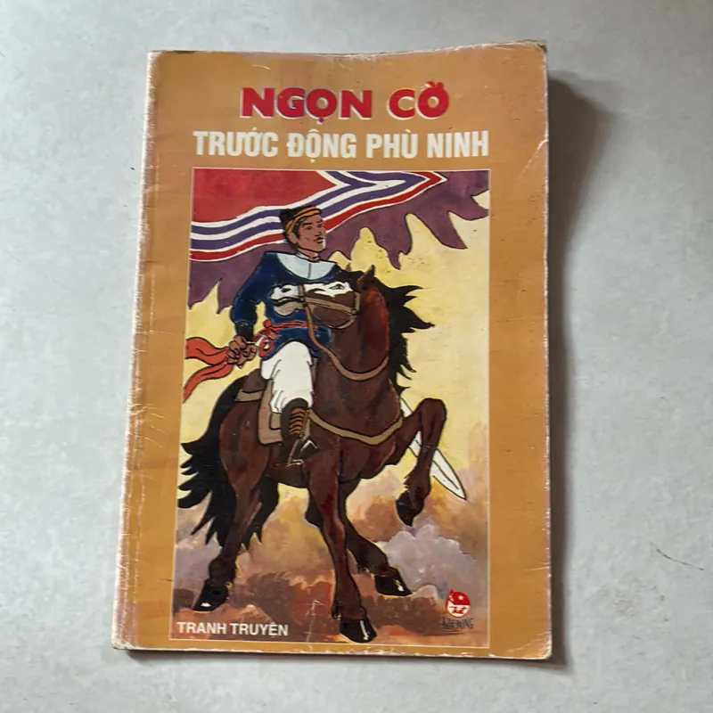 Ngọn cờ trước động Phù Ninh 738556