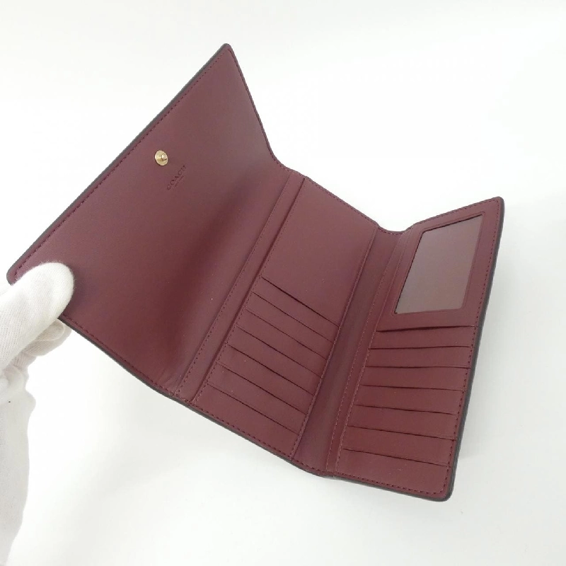 【Sản phẩm mới】Ví Coach C5966 622497