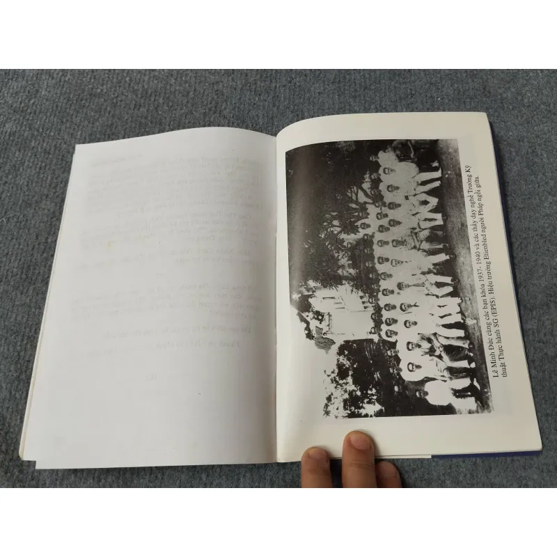 LÊ MINH ĐỨC CUỘC ĐỜI NGƯỜI THỢ (TỰ TRUYỆN) 729275