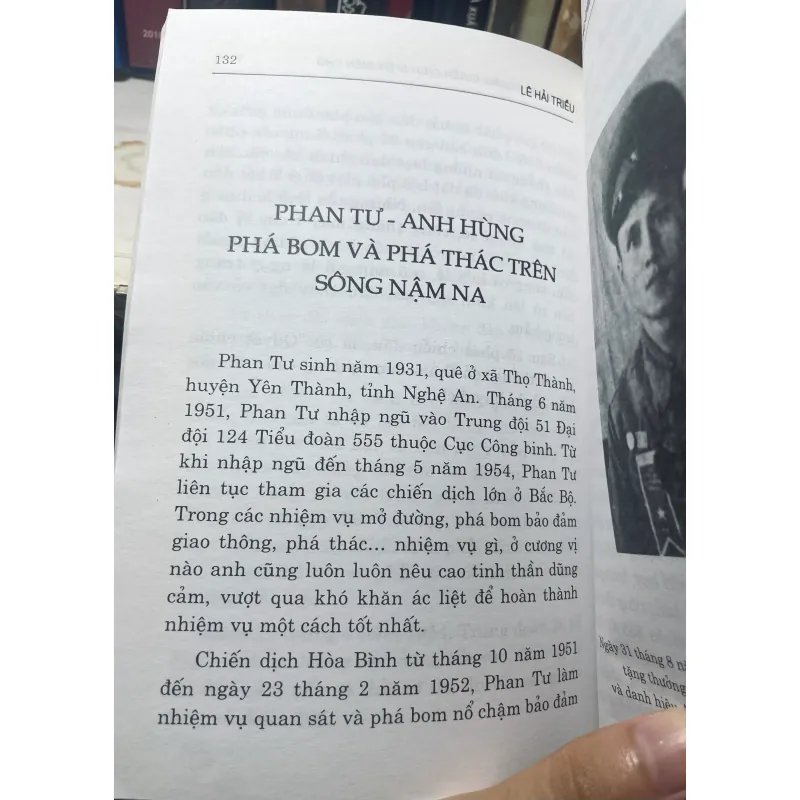 Sách Lịch sử Chiến dịch Điện Biên Phủ - Lê Hải Triễu mới 90% 1003965