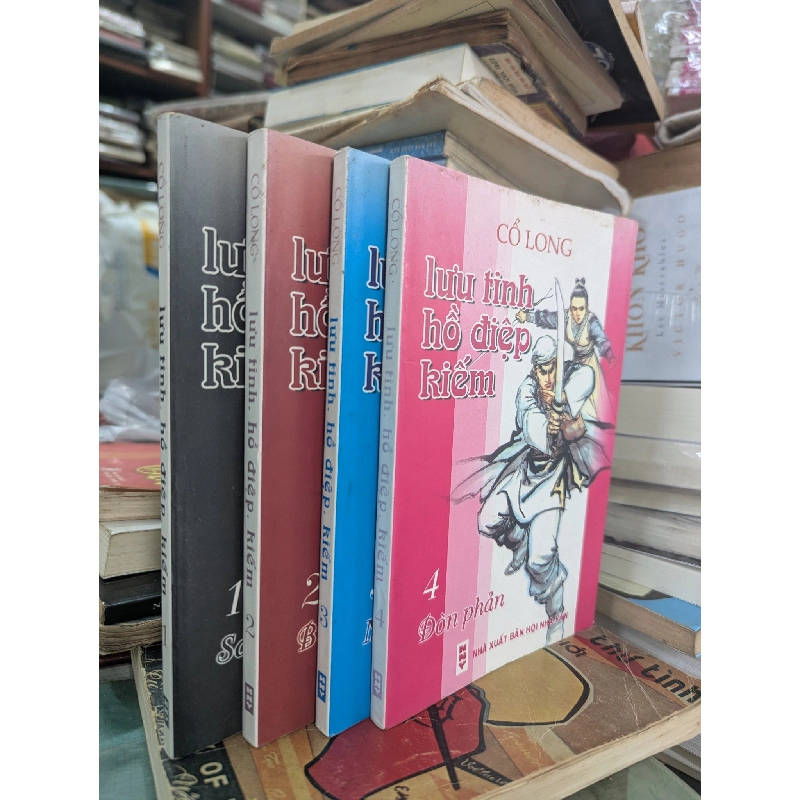 Lưu Tinh Hồ Điệp Kiếm - Cổ Long 129748