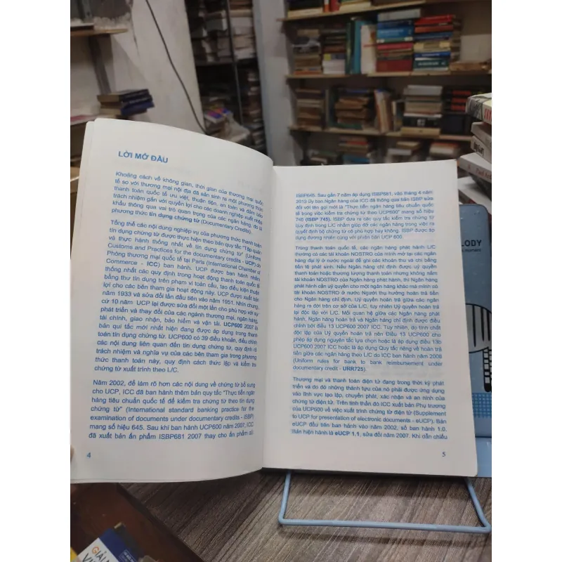 Sách: Bộ tập quán quốc tế là L/C của ICC (A1) 674512