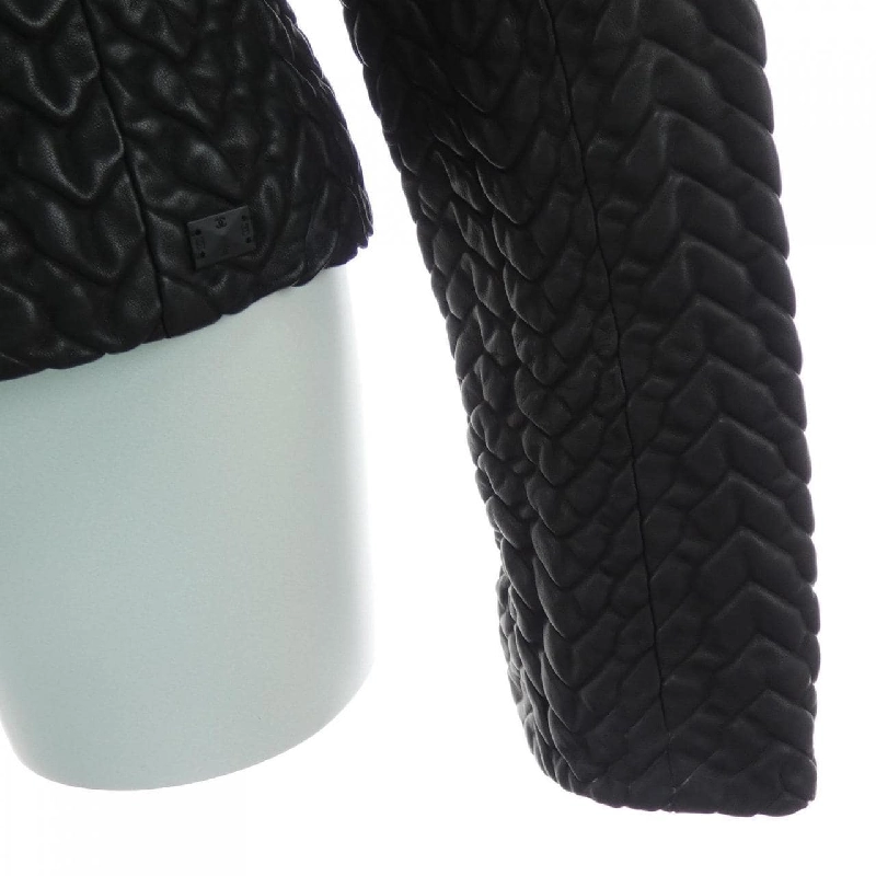 CHANEL P22125V01431 03A Áo khoác da - Hàng hiệu Authentic 822180