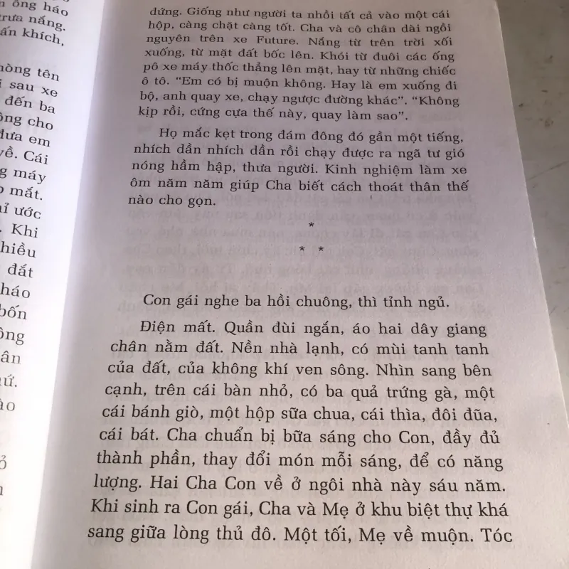 Truyện ngắn hay 2011 - Nhiều tác giả  1003227
