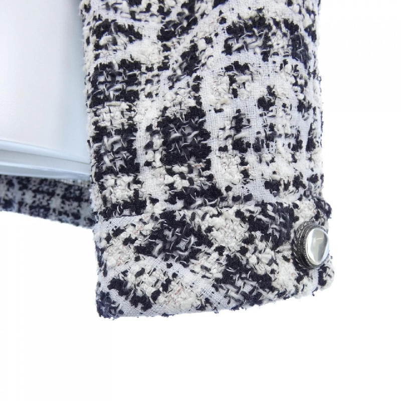 Áo khoác CHANEL P49102V35968 627840