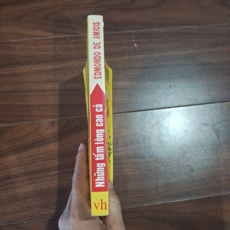 Những tấm lòng cao cả 524066