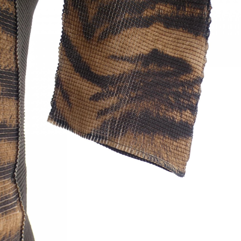 ISSEY MIYAKE me ISSEY MIYAKE MI03FK551 Áo - Hàng hiệu Chính hãng 815032