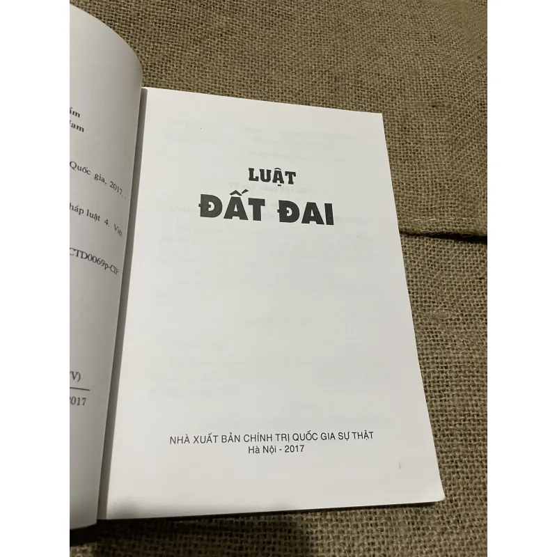 Luật đất đai- 2017  797693