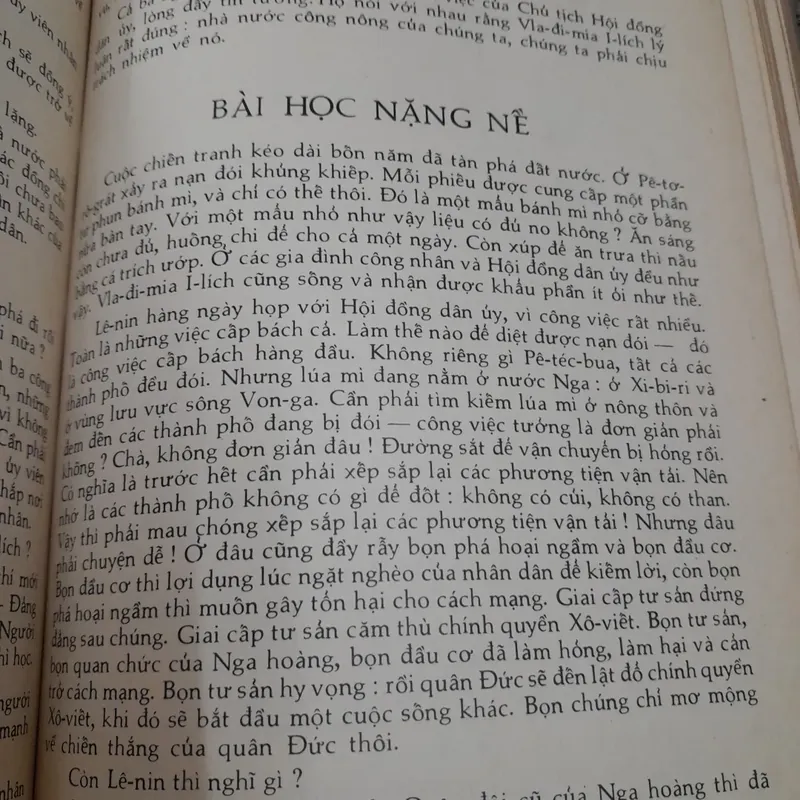 Cuộc đời của LÊ NIN. TG Maria Pri lê gia ê va. NXB Kim Đồng 1980 739127