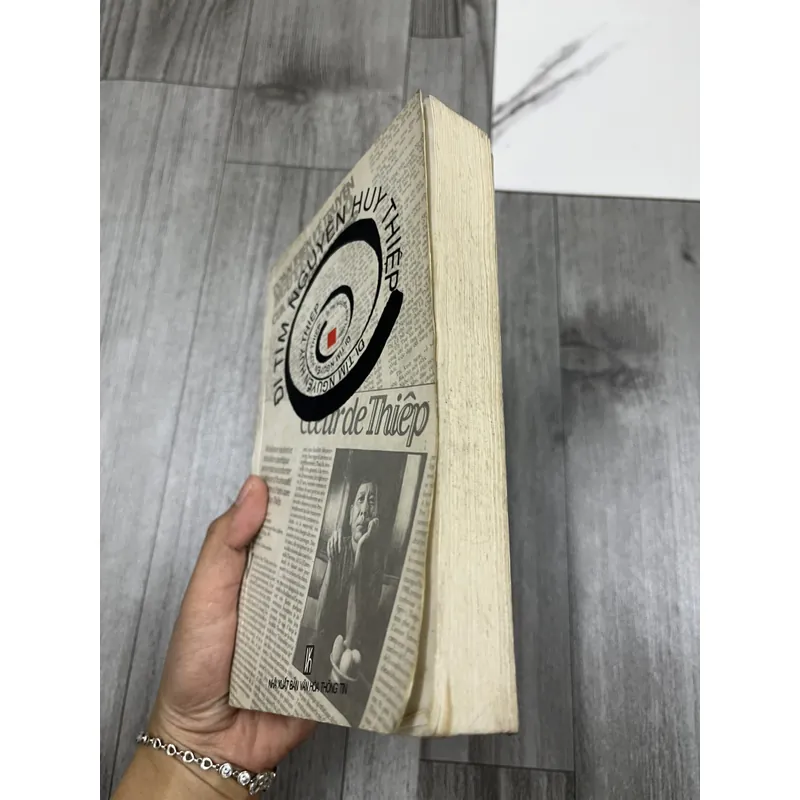 Đi tìm Nguyễn Huy Thiệp. 6b4 737223