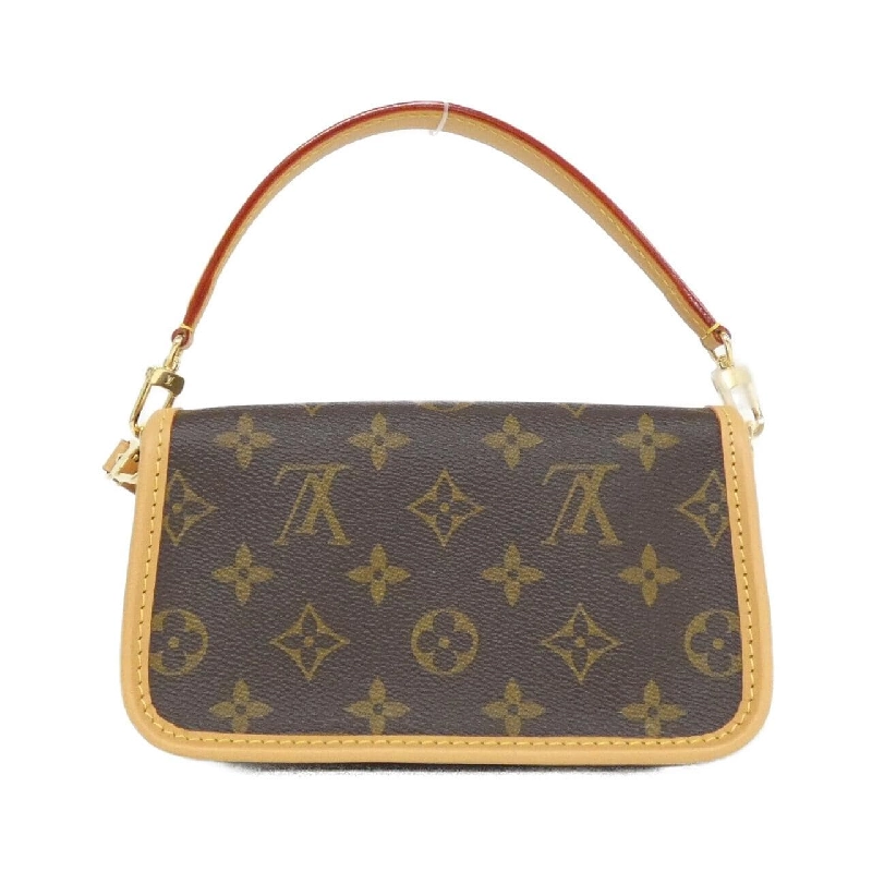 Túi xách vai Louis Vuitton Monogram Nano Diana M83298 611185