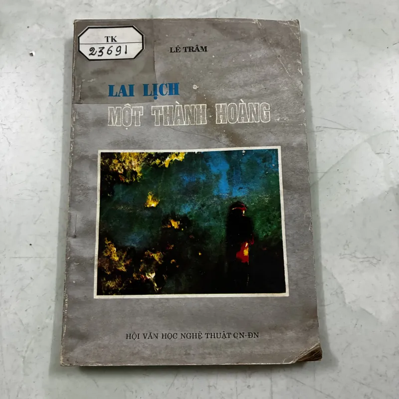 Lai lịch một thành hoàng 1024679