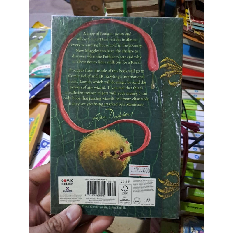 Fantastic beasts and where to find them newt scamander - Rowling - - VĂN HỌC - HCM0111 Rebooks.vn 943929