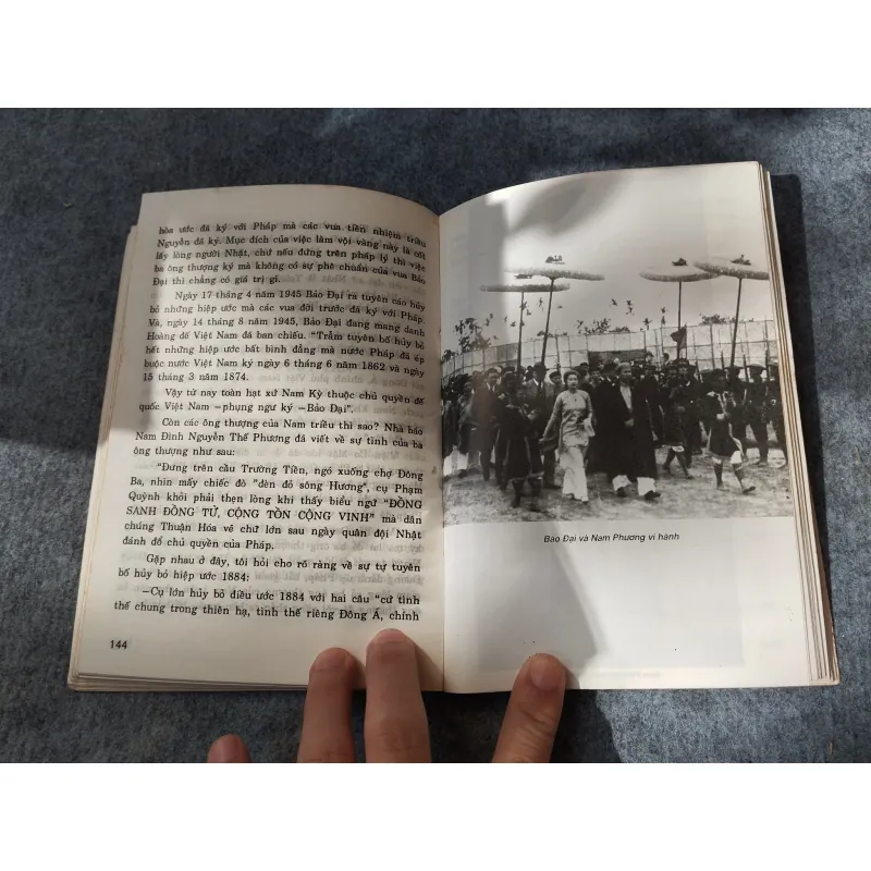 BẢO ĐẠI VỊ VUA TRIỀU NGUYỄN CUỐI CÙNG - PHAN THỨ LANG 720009