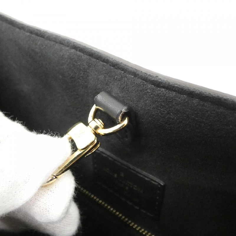 Túi xách Louis Vuitton Monogram Fold Tote MM M45409 608617