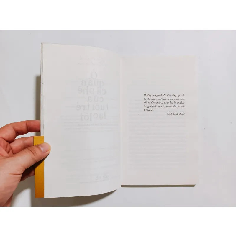 Ở Quán Cà Phê Của Tuổi Trẻ Lạc Lối - Patrick Modiano 931491