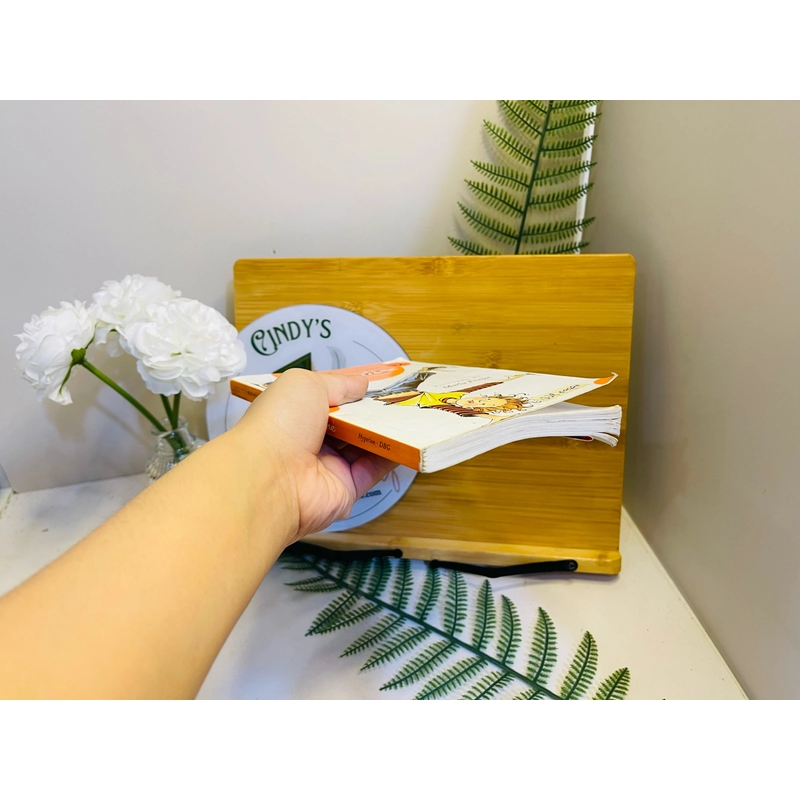 [Sách 2hand từ US] Like new 90% - Ode to a Commode: A Novel của Sara Pennypacker 477994