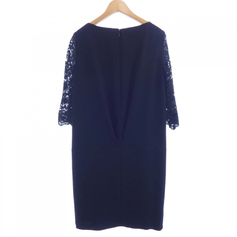 UNTITLED - Đầm 810403