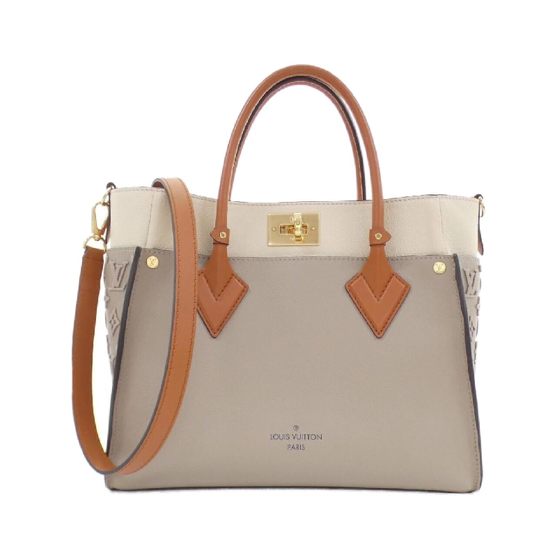 Túi Louis Vuitton On My Side MM M53825 618594