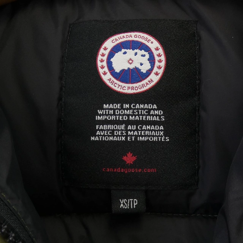 Canada Goose 2832L FREESTYLE Áo gile lông vũ - Hàng hiệu Authentic 820590