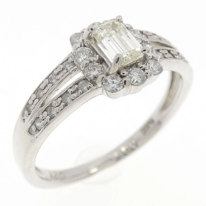 Nhẫn kim cương PT900 0.28CT 668220